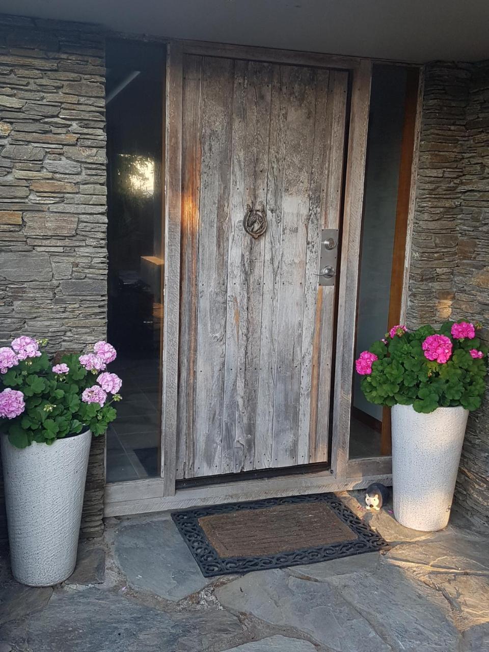 Above The River Karapiro Bed & Breakfast Exterior foto