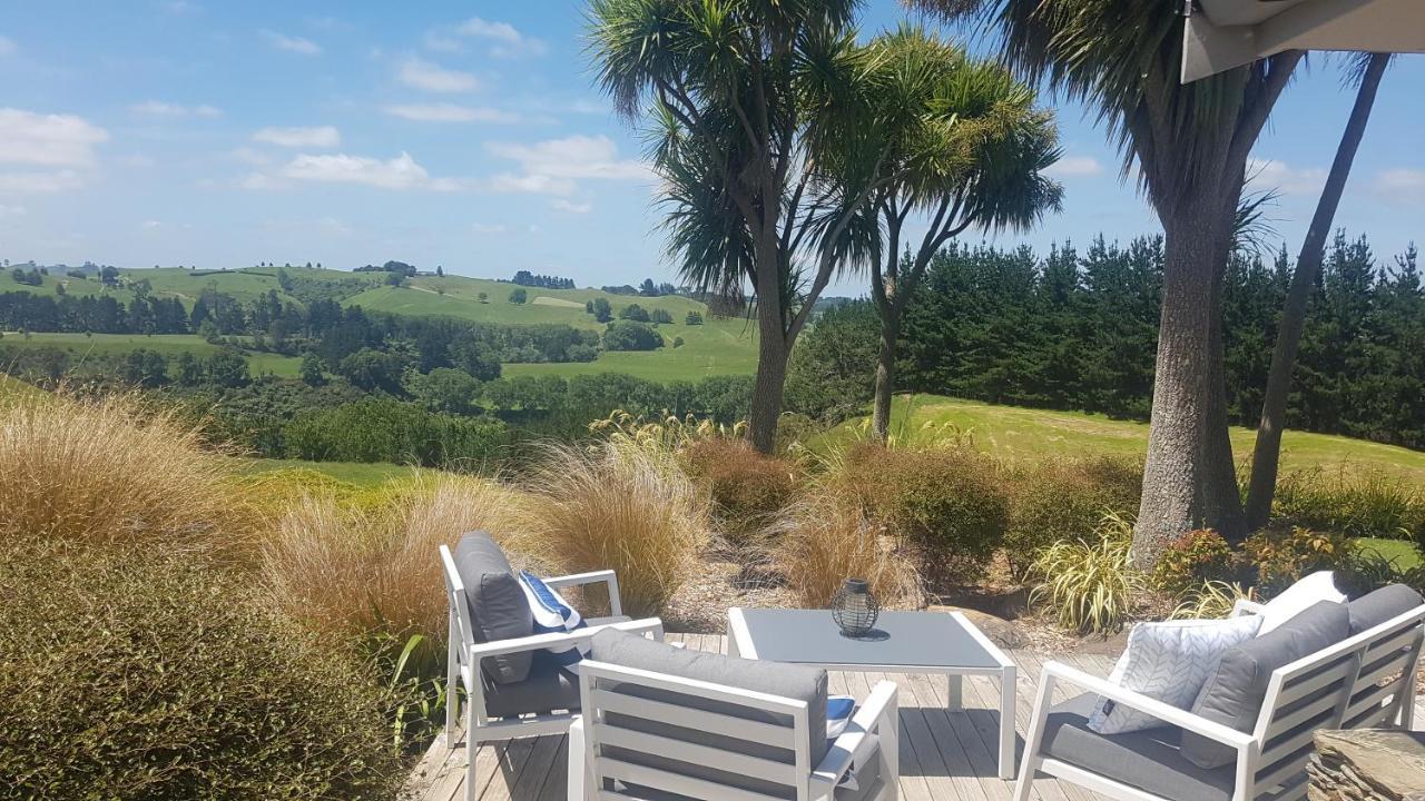 Above The River Karapiro Bed & Breakfast Exterior foto