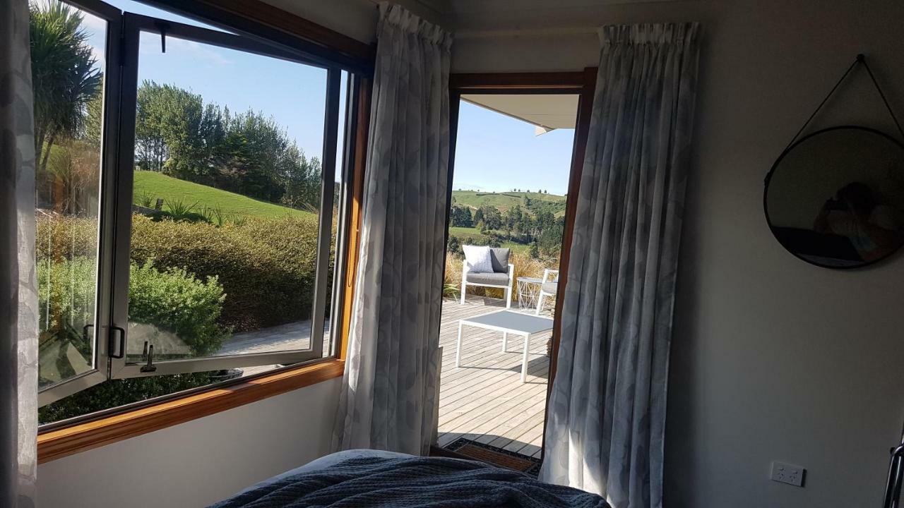 Above The River Karapiro Bed & Breakfast Exterior foto